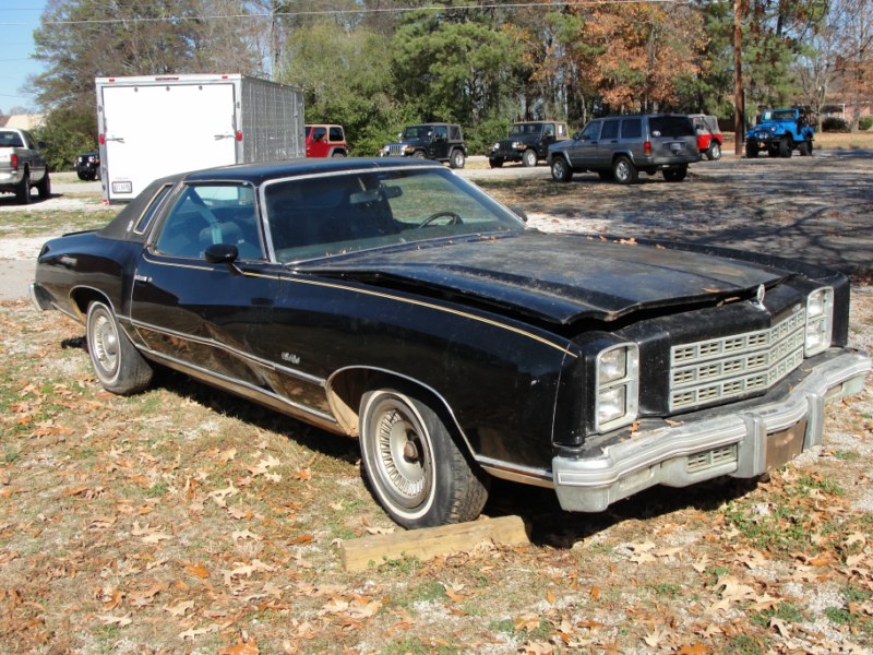 CHEVY MONTE CARLO             STK # 899